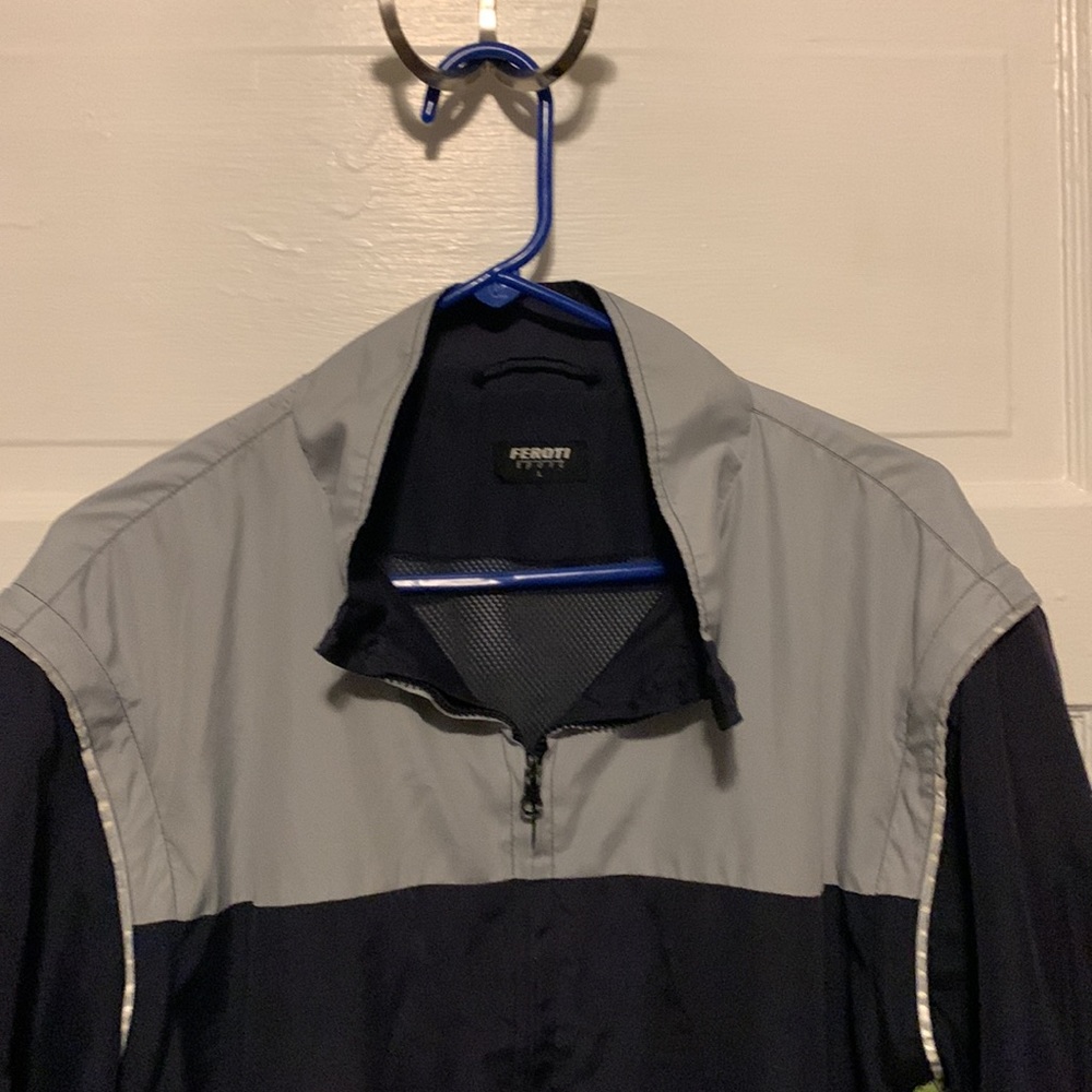 Feroti Large Wind Jacket - image 2